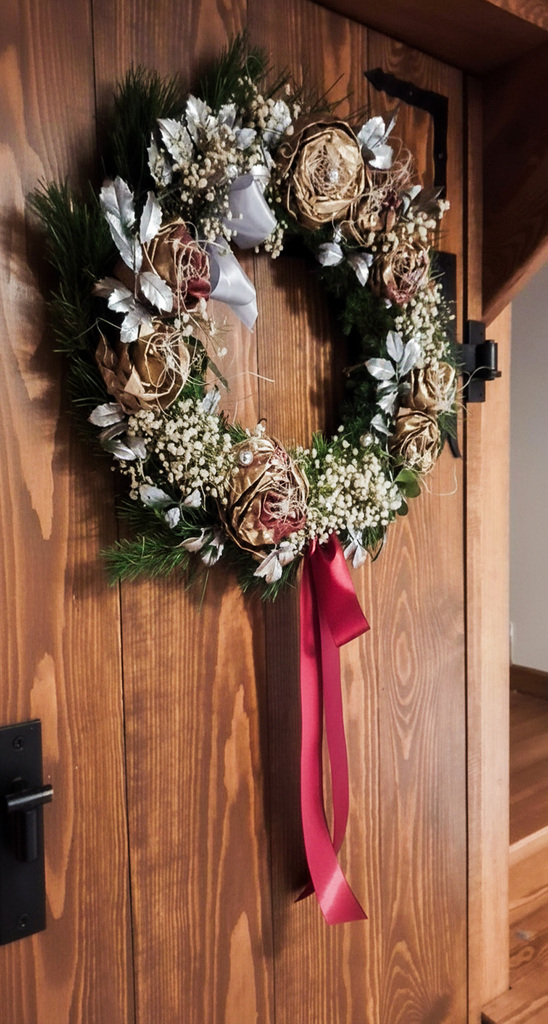 Wianek naturalny - róża i gipsówka - Wianki Naturalne; wianek